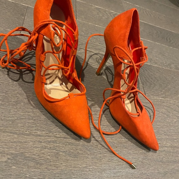 Coral strap heels - Picture 2 of 4